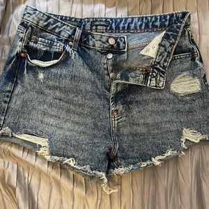 Blue denim shorts!